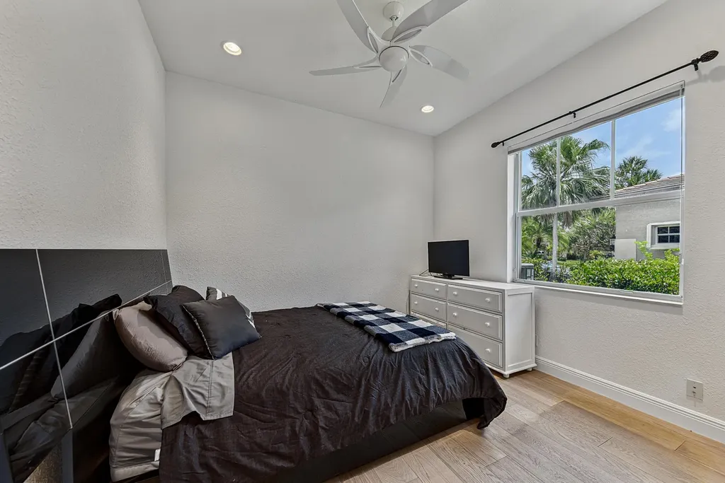 7233 NW 123rd Avenue Parkland FL 33076