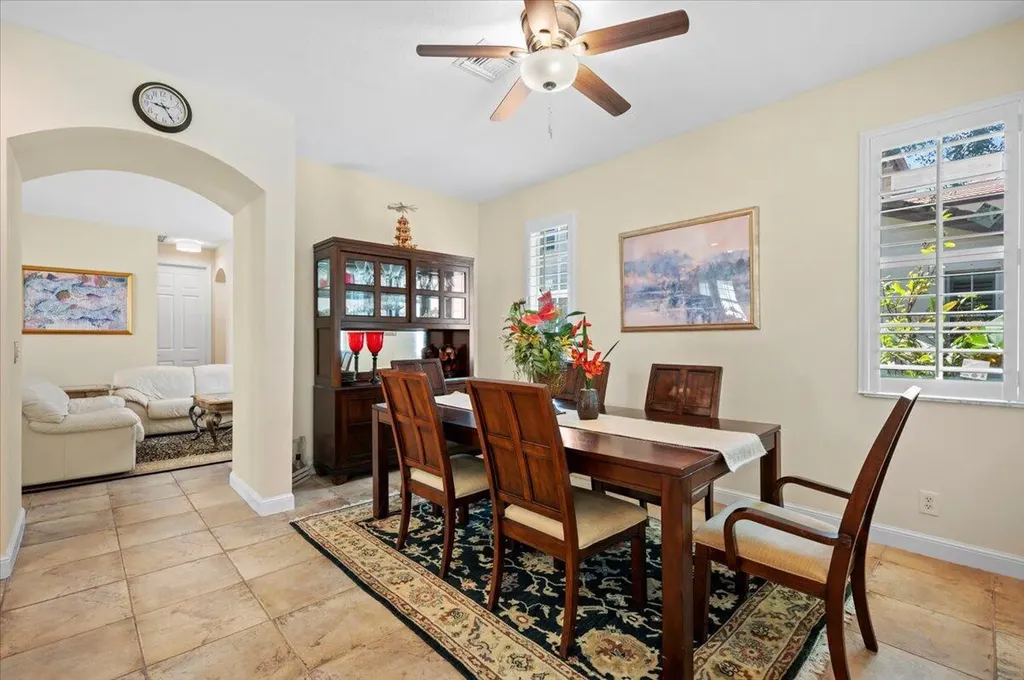 513 Tomahawk Court Palm Beach Gardens FL 33410