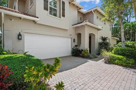 513 Tomahawk Court Palm Beach Gardens FL 33410
