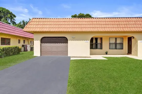 7010-7012 NW 78th Avenue Tamarac FL 33321
