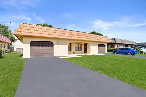 7010-7012 NW 78th Avenue Tamarac FL 33321