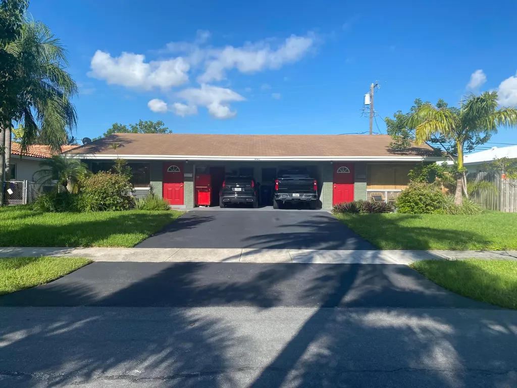441 SE 1st Avenue Pompano Beach FL 33060