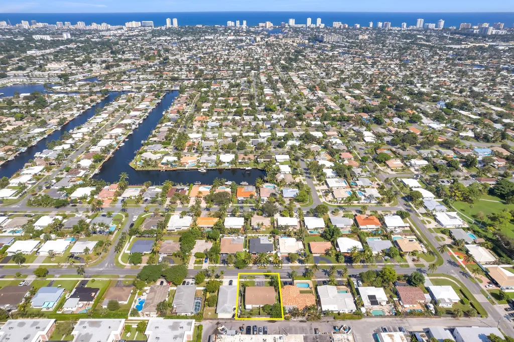 441 SE 1st Avenue Pompano Beach FL 33060