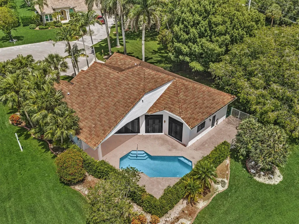 2602 SW 132nd Way Davie FL 33330