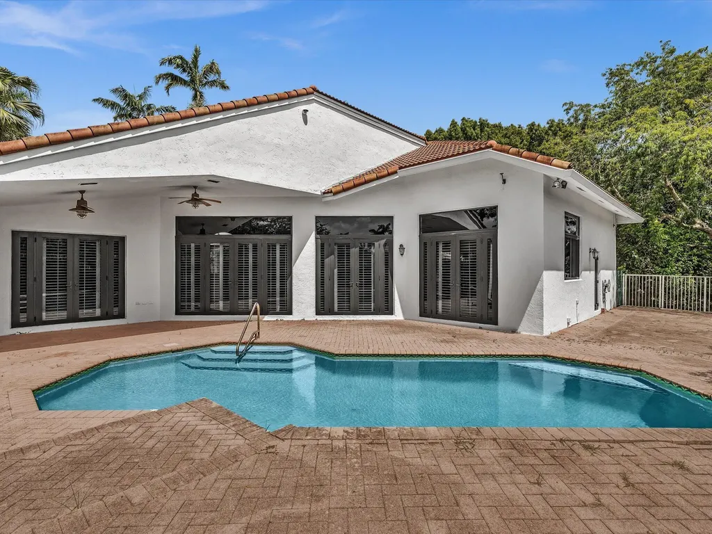 2602 SW 132nd Way Davie FL 33330