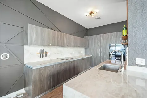 480 NE 31st Street Miami FL 33137