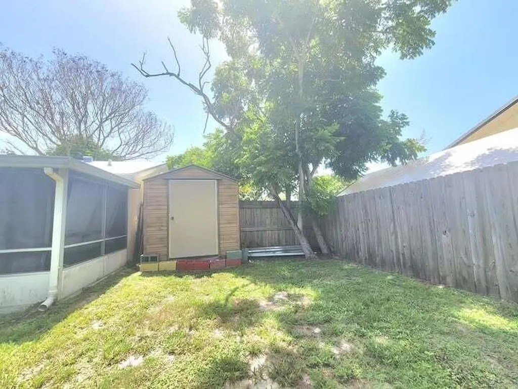 715 SE Forgal Street Port St Lucie FL 34983