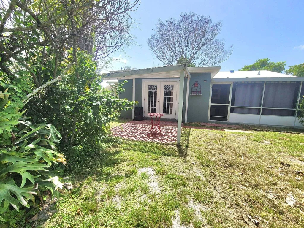 715 SE Forgal Street Port St Lucie FL 34983