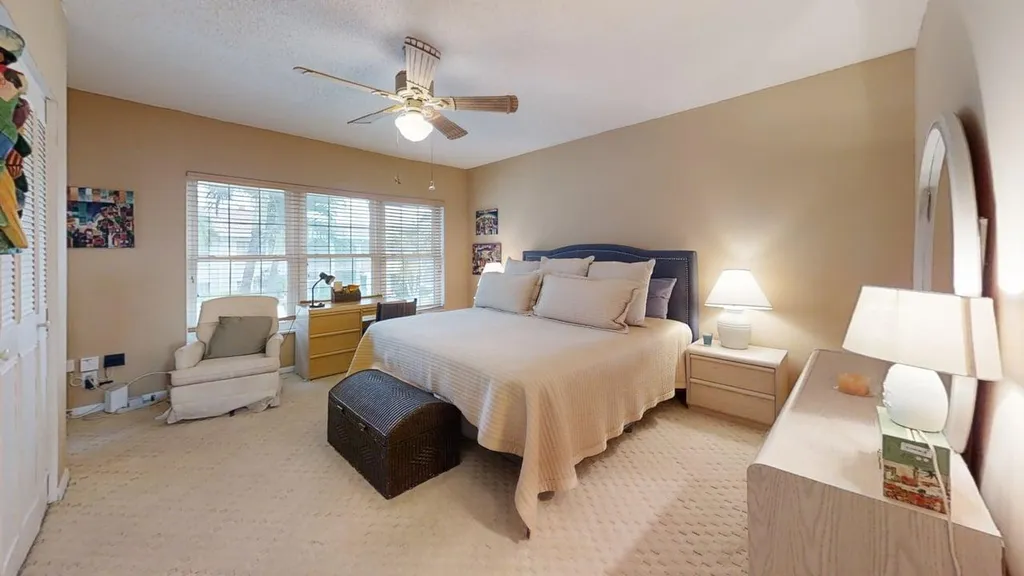 250 NE 20th Street Boca Raton FL 33431