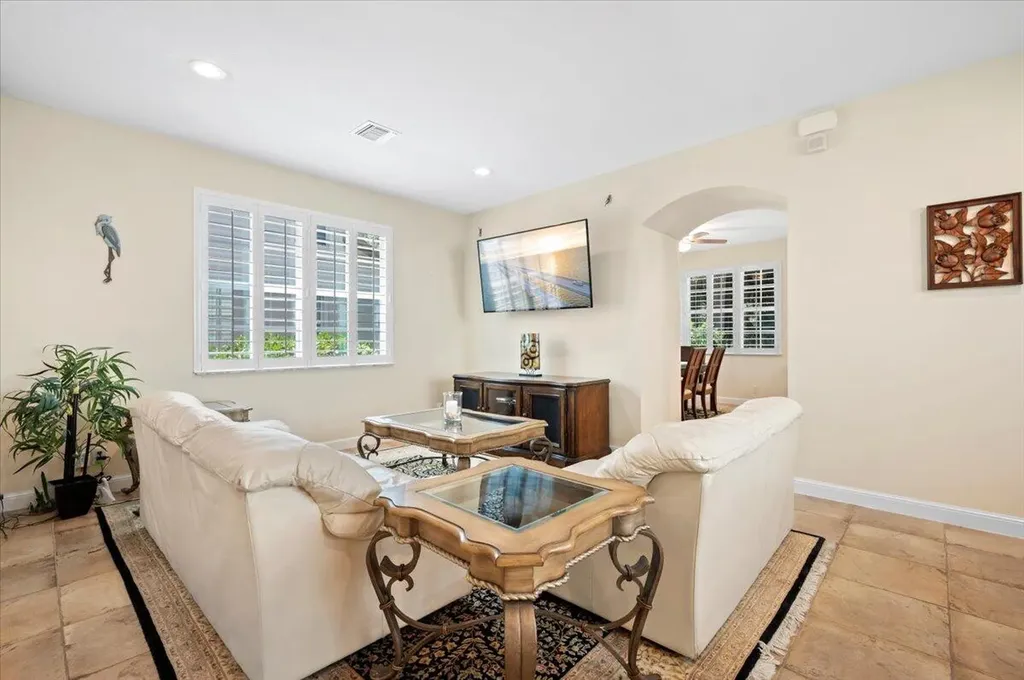 513 Tomahawk Court Palm Beach Gardens FL 33410