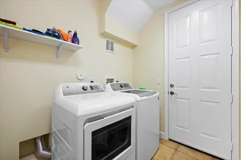513 Tomahawk Court Palm Beach Gardens FL 33410
