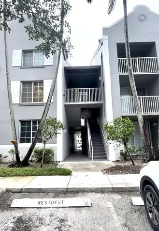 631 SW 111th Lane Pembroke Pines FL 33025