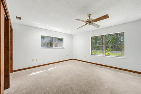 13500 NW 2nd Avenue Okeechobee FL 34972
