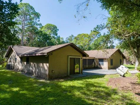 13500 NW 2nd Avenue Okeechobee FL 34972