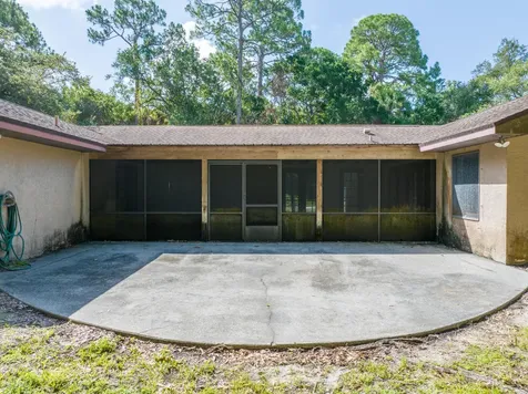 13500 NW 2nd Avenue Okeechobee FL 34972