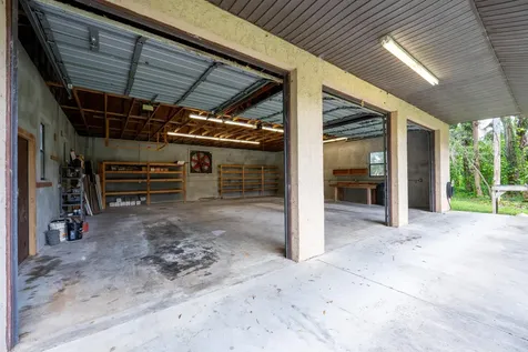 13500 NW 2nd Avenue Okeechobee FL 34972