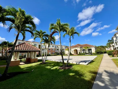 9857 Baywinds West Palm Beach FL 33411