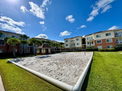 9857 Baywinds West Palm Beach FL 33411