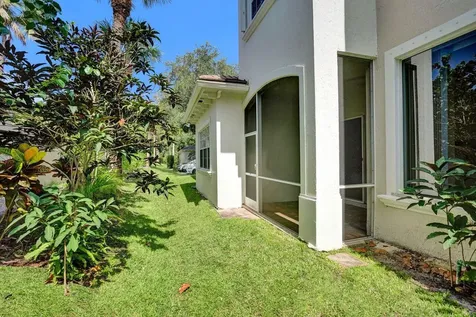 6379 Bella Circle W Boynton Beach FL 33437
