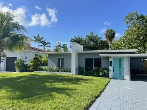 1560 NE 32nd Street Oakland Park FL 33334