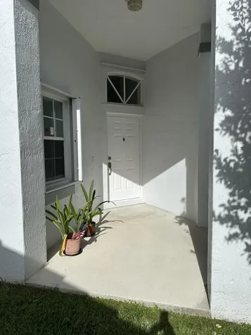 16323 SW 6th Street Pembroke Pines FL 33027