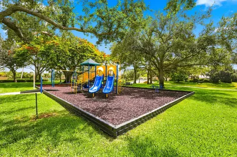 7780 Pine Island Way West Palm Beach FL 33411