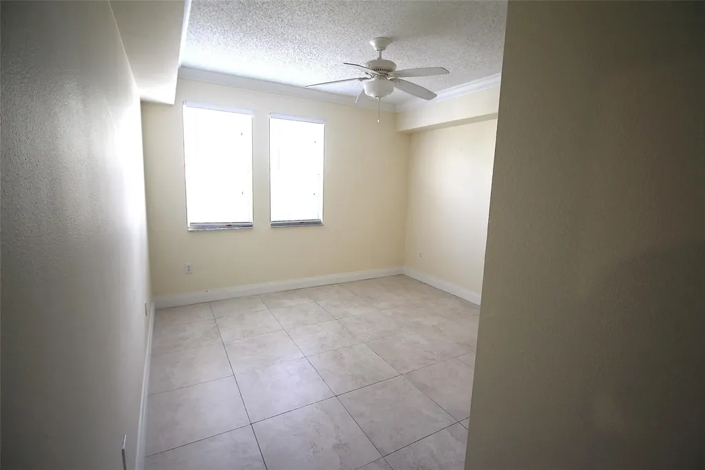 533 NE 3rd Avenue Fort Lauderdale FL 33301