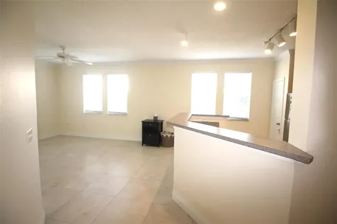 533 NE 3rd Avenue Fort Lauderdale FL 33301
