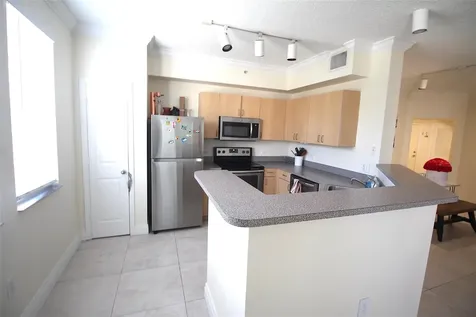 533 NE 3rd Avenue Fort Lauderdale FL 33301