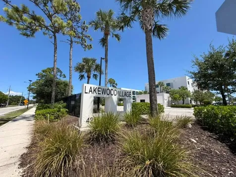 4290 Lakewood Road Lake Worth FL 33461
