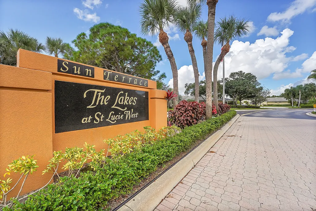 1228 NW Sun Terrace Circle Port St Lucie FL 34986