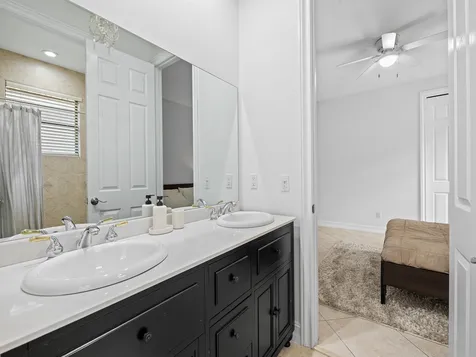 10920 Hawks Vista Street Plantation FL 33324