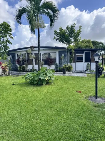 4415 Round Table Court Boynton Beach FL 33436