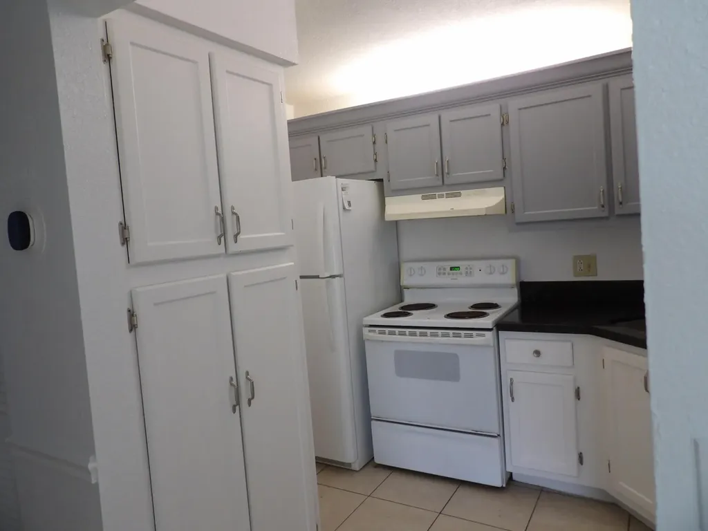728 Sunny Pine Way Greenacres FL 33415