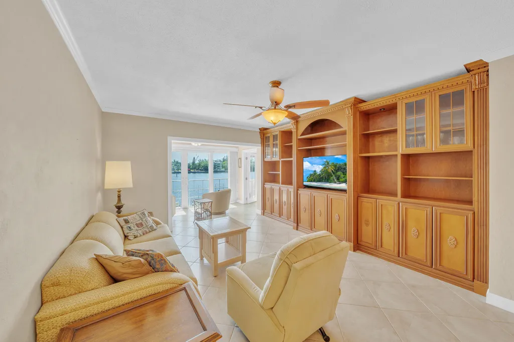 711 NE Harbour Terrace Boca Raton FL 33431