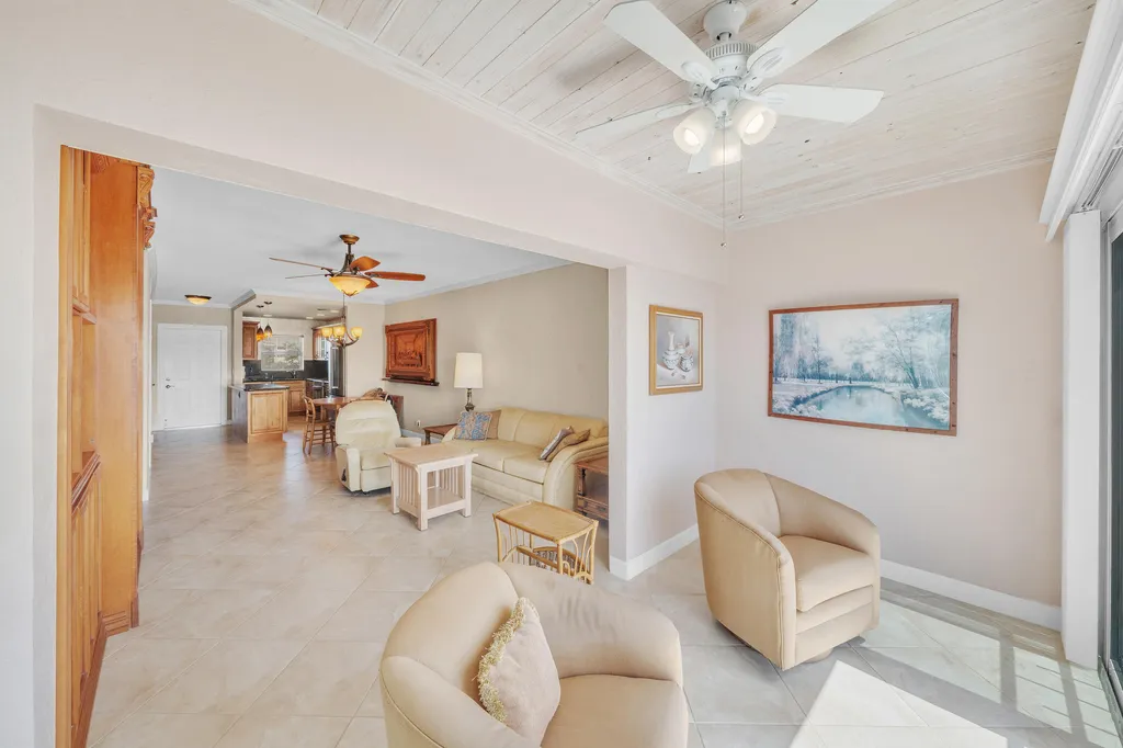 711 NE Harbour Terrace Boca Raton FL 33431
