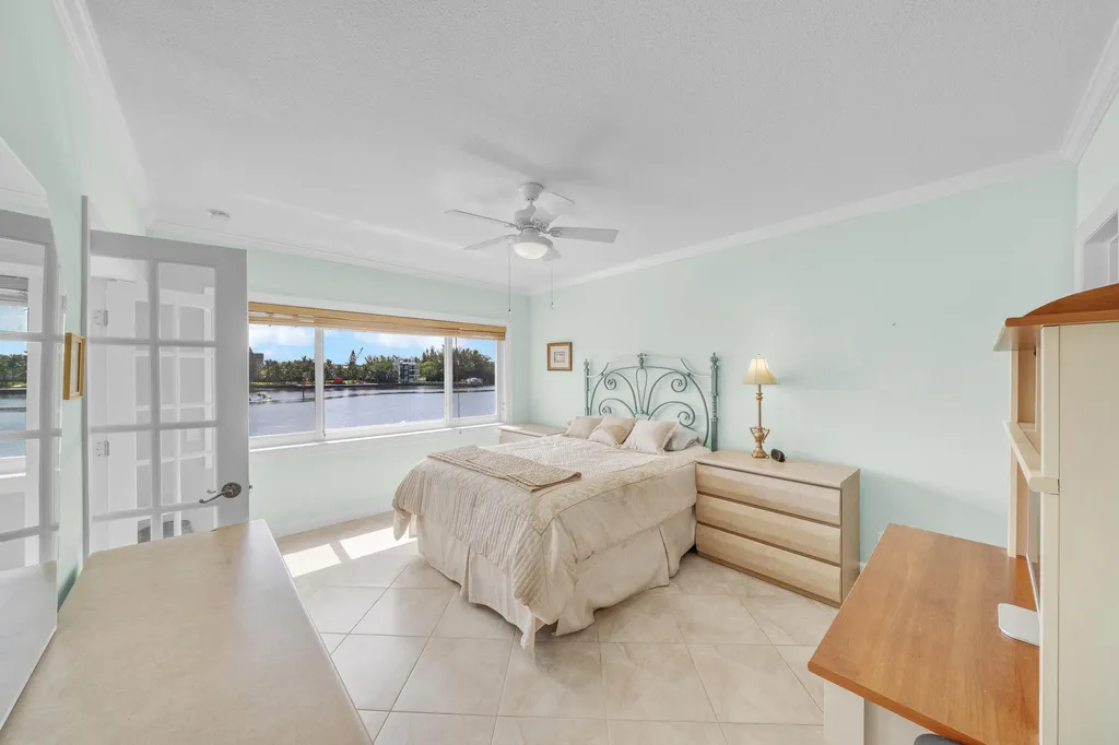 711 NE Harbour Terrace Boca Raton FL 33431