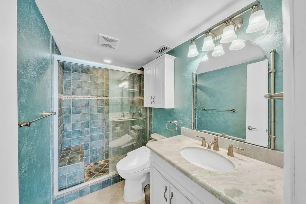 711 NE Harbour Terrace Boca Raton FL 33431