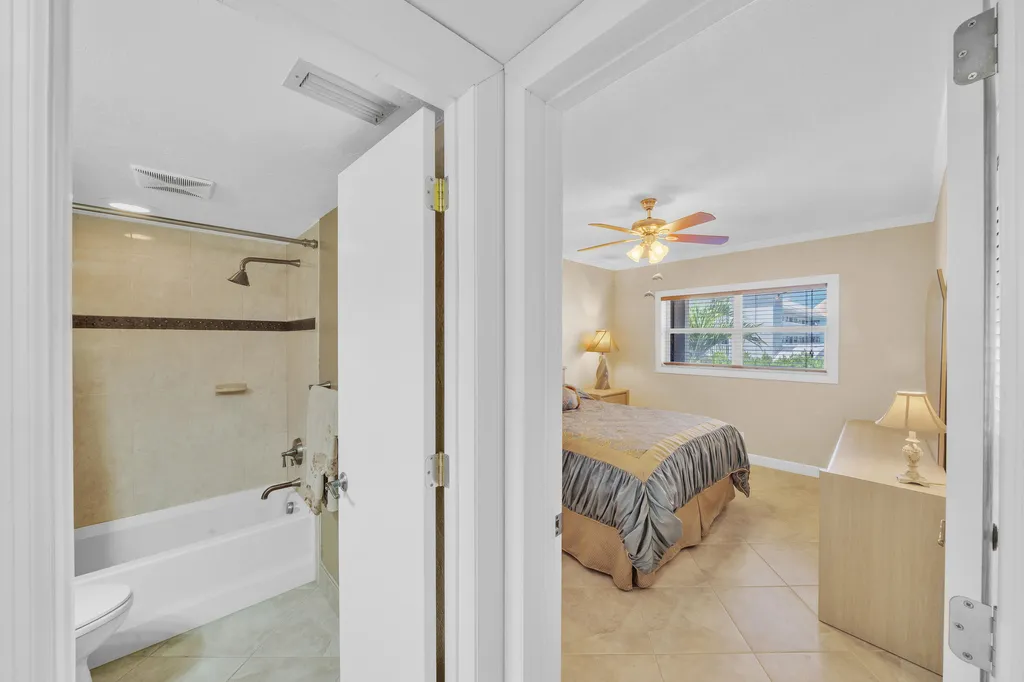 711 NE Harbour Terrace Boca Raton FL 33431