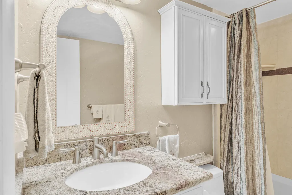 711 NE Harbour Terrace Boca Raton FL 33431