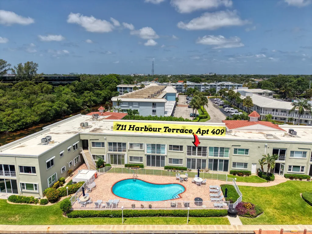 711 NE Harbour Terrace Boca Raton FL 33431