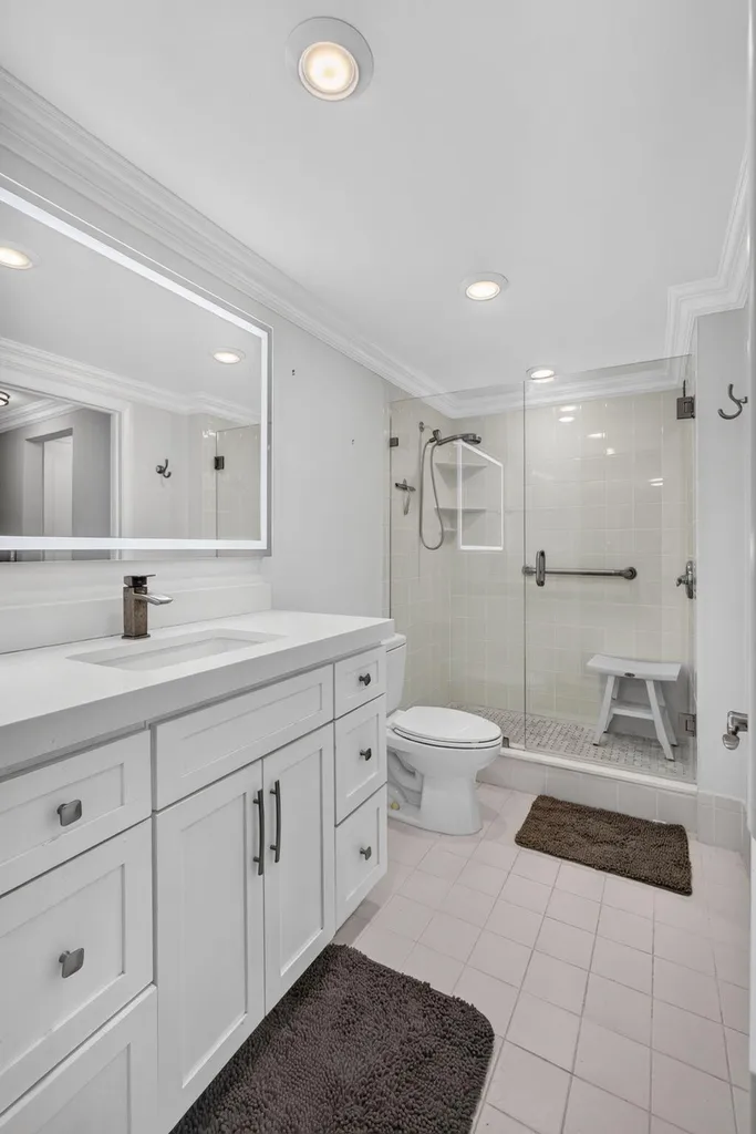 5400 N Ocean Drive SE Singer Island FL 33404