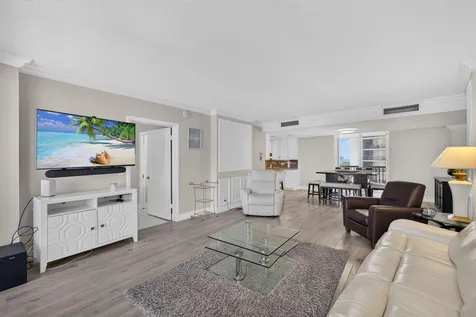 5400 N Ocean Drive SE Singer Island FL 33404
