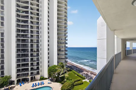 5400 N Ocean Drive SE Singer Island FL 33404