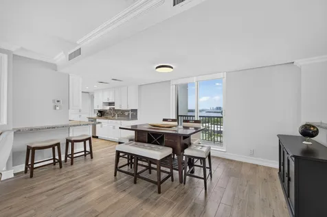 5400 N Ocean Drive SE Singer Island FL 33404