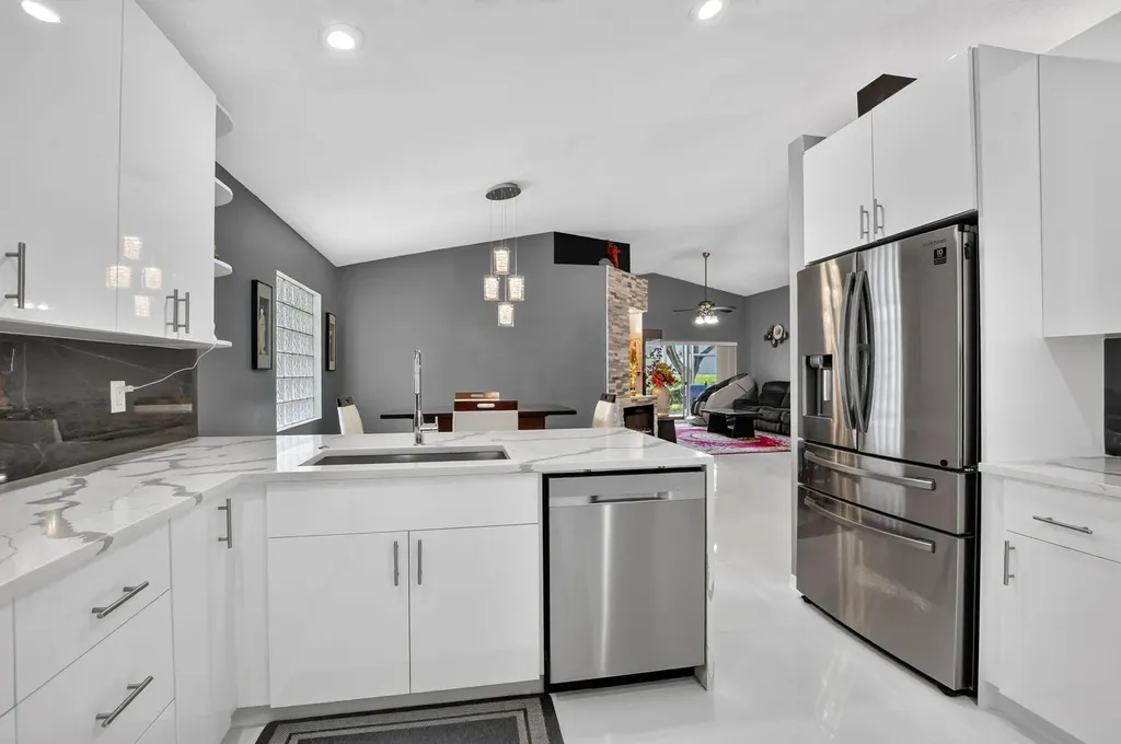 8158 Duomo Circle Boynton Beach FL 33472