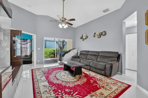 8158 Duomo Circle Boynton Beach FL 33472