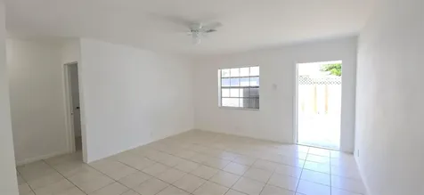 255 SW 12th Street Dania Beach FL 33004