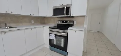255 SW 12th Street Dania Beach FL 33004