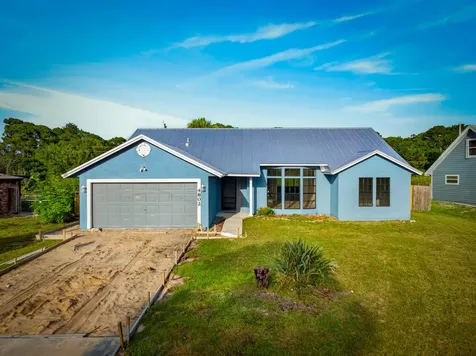 4802 Sunset Boulevard Fort Pierce FL 34982